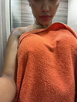 emma_andrew1 live sex cam