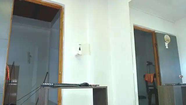 SWEETKAREN live sex cam