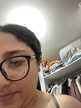 croftsmila live sex cam