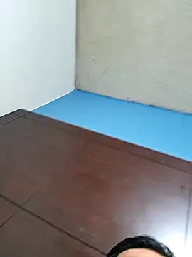 littleboyhot95's cam snapshot