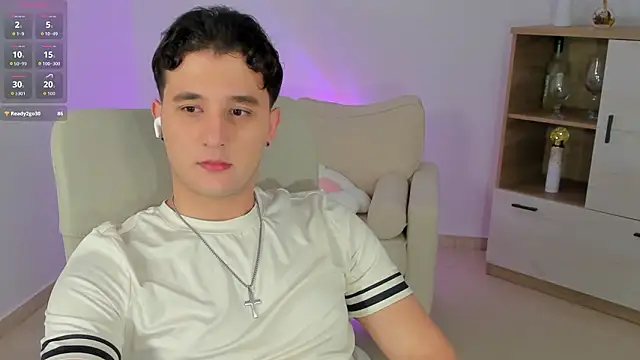 Massimo_Fiore's cam snapshot