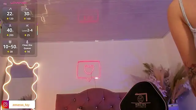 Amara_tay's cam snapshot
