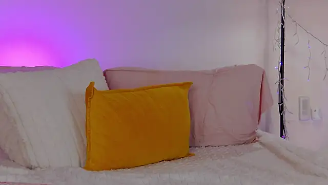 PartyQqHouse live sex cam