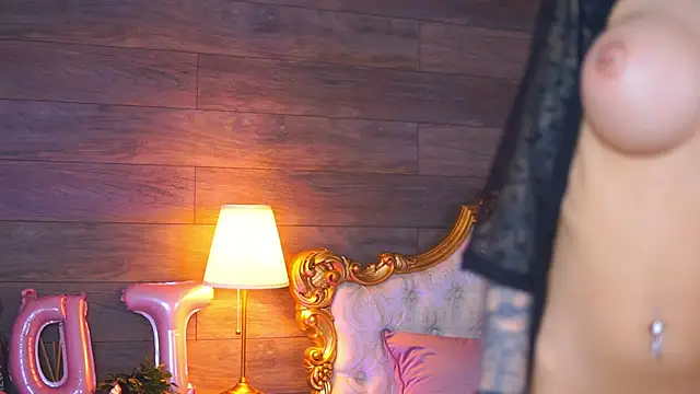 Juicy_Jessye live sex cam