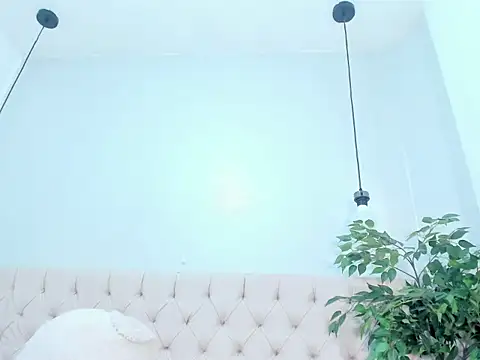 Victoria_Coleman live sex cam