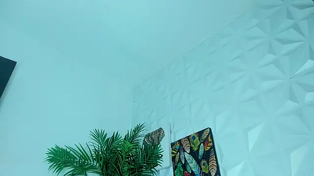 Hellen_Sky live sex cam