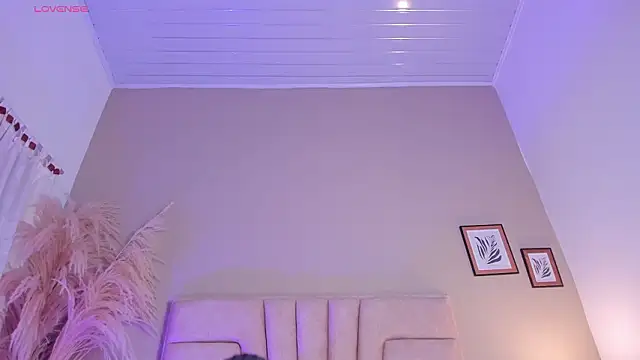 Amelia_Saenz_ live sex cam