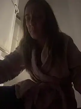 DivineAmely's cam snapshot