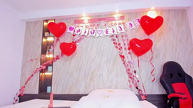 andrea_harmon's cam snapshot