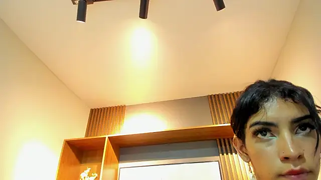 Alahia_Rodriguez live sex cam