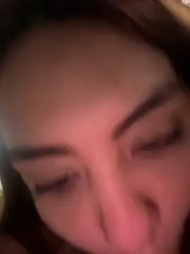 valeria2019hot live sex cam