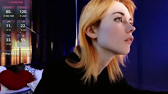 Kiara_Dream's cam snapshot