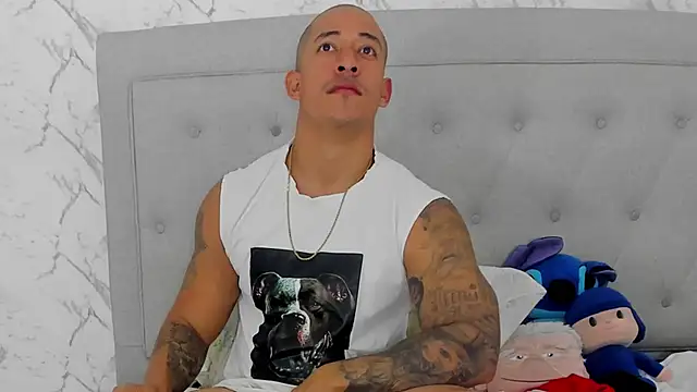 luigiferrara live sex cam