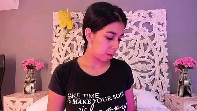 AnaGonzalez_'s cam snapshot