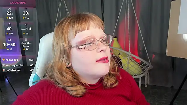 LottieReed's cam snapshot