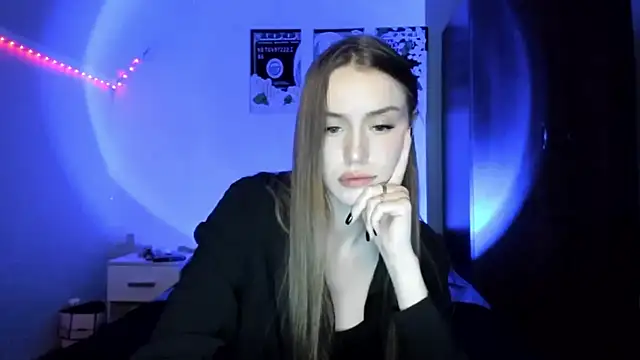 tinyglow's cam snapshot