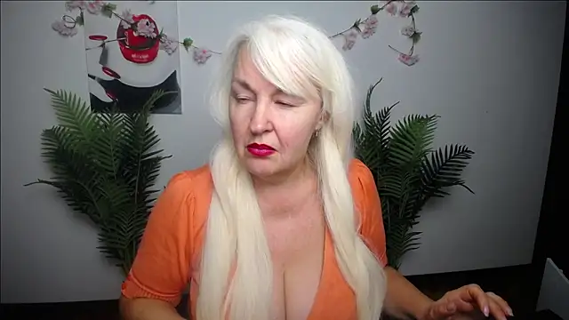 BlondyLeeBest's cam snapshot