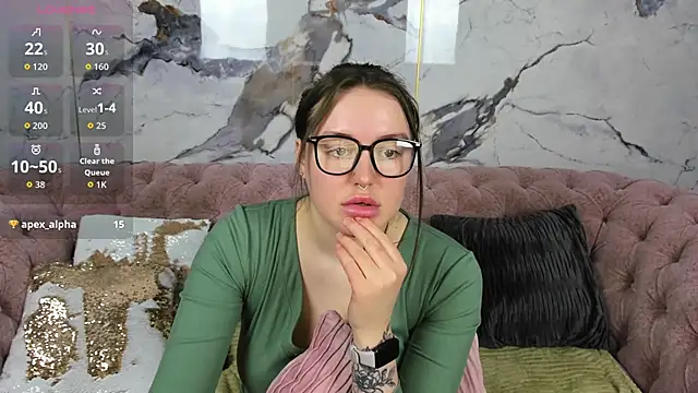 MoonlightLovee's cam snapshot