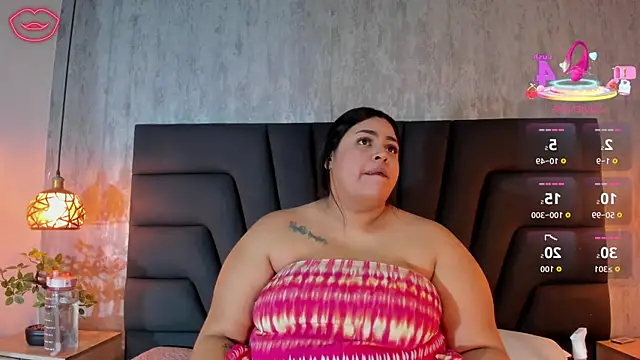 Maya_curvy's cam snapshot