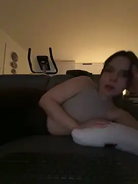 TheCinderella's cam snapshot