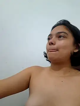 littlemelii's cam snapshot