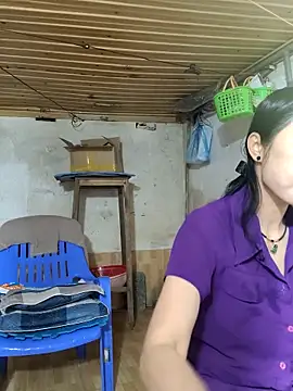 Basanis68's cam snapshot