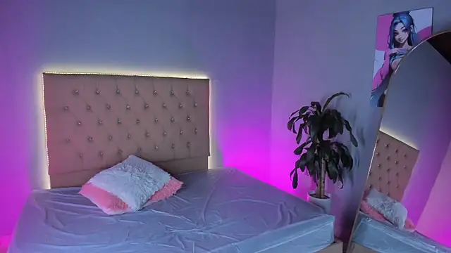 EmmaLawrence_'s cam snapshot