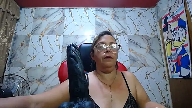 alina_maturehot live sex cam