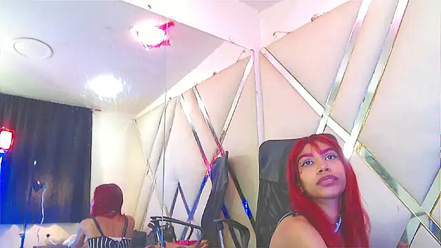 TifannyHott live sex cam