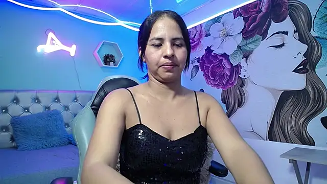 nicol_ross19's cam snapshot