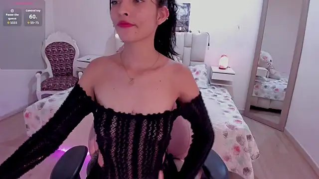 Mia_Clay1's cam snapshot