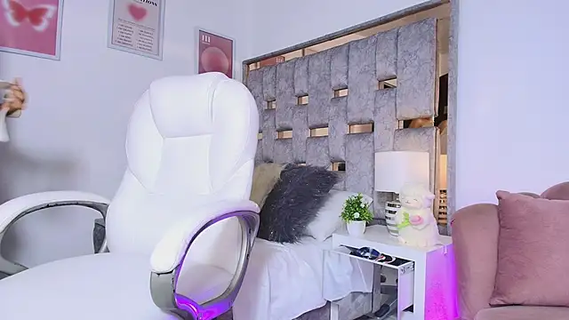 alanna_gomez01's cam snapshot