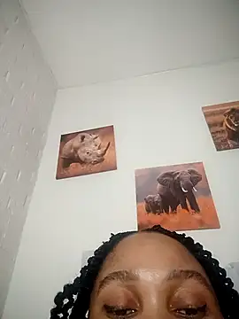 Hannah_107 live sex cam