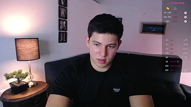 JamesCr_ live sex cam