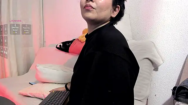 Chubby_Licius live sex cam