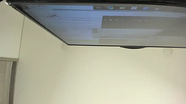 imkrystall live sex cam