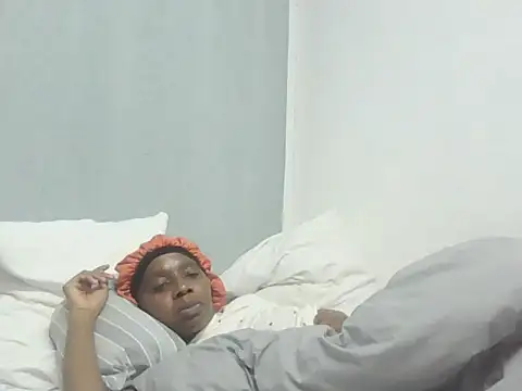 Sexxybella27 live sex cam