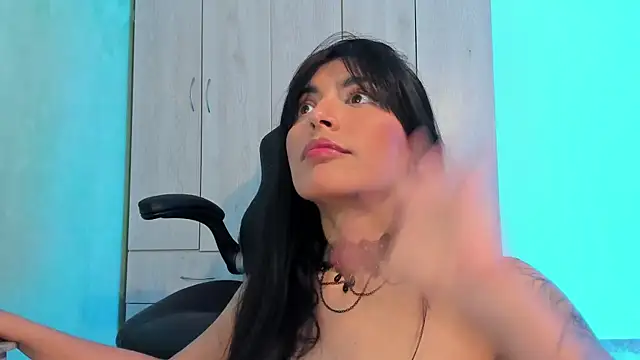 Cristal_Cerati_ live sex cam