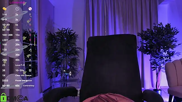 AllenaMoon live sex cam