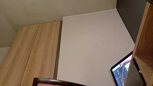 RoyalNerfititi live sex cam