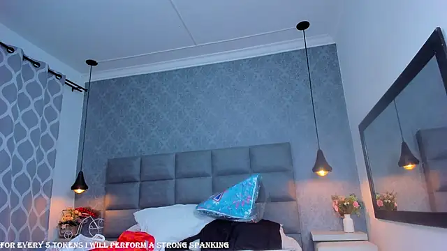 emilyy_r's cam snapshot