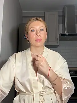 Kittie_Valentine's cam snapshot