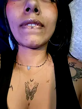 Katta_ossa live sex cam