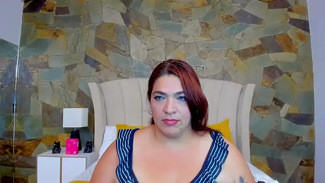 GabyGrey_'s cam snapshot