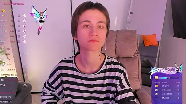 AutumnWhisper's cam snapshot