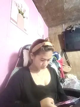 Cutie_body11's cam snapshot