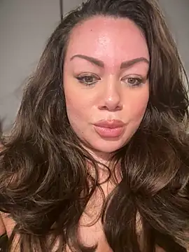 BadAssVeronica's cam snapshot