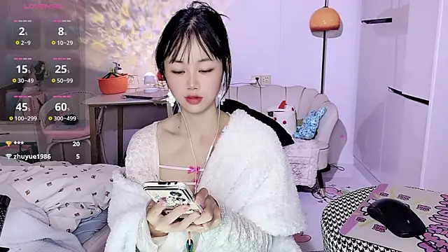 Coral_888's cam snapshot