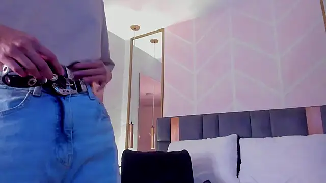 GabyPetit's cam snapshot