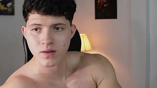 Hazzan_Velez live sex cam